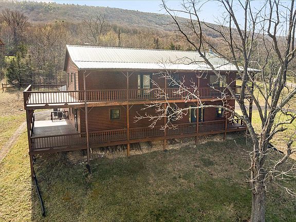 2nd image of 325 Coyote Run Rd
