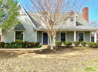 2002 Winfield Dr, Tupelo, MS 38801