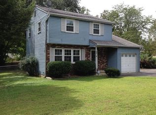 500 Hawthorne St, Lindenwold, NJ 08021