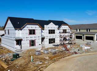 111 Blackberry Ln, Georgetown, KY 40324