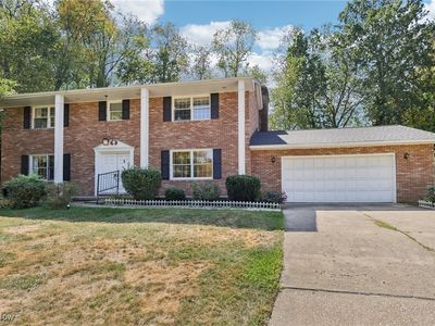 1276 Linwood Ave SW, North Canton, OH, 44720