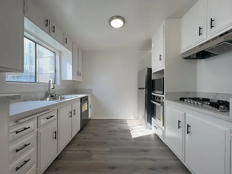 1041 S Corning St #205 — Photo 4