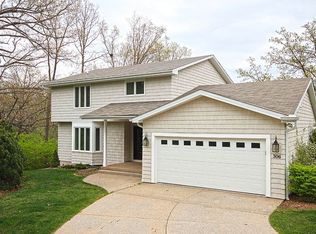 306 Shoreline Pl, Decatur, IL 62521