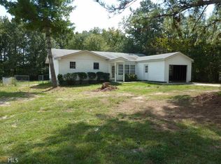 395 Castle Ave, Winder, GA 30680