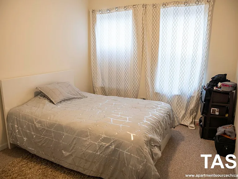 4217 W Irving Park Rd #2A — Photo 18