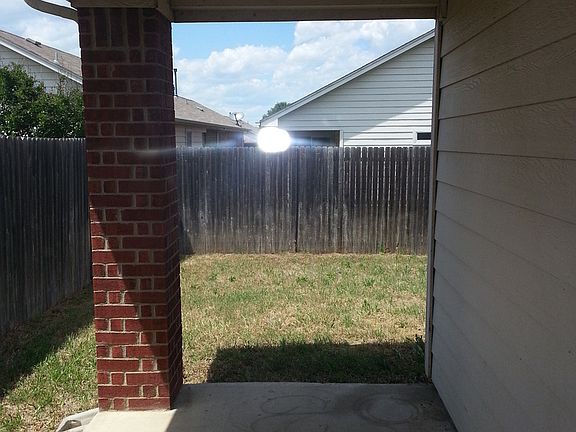 4th image of 6248 Geneva Ln