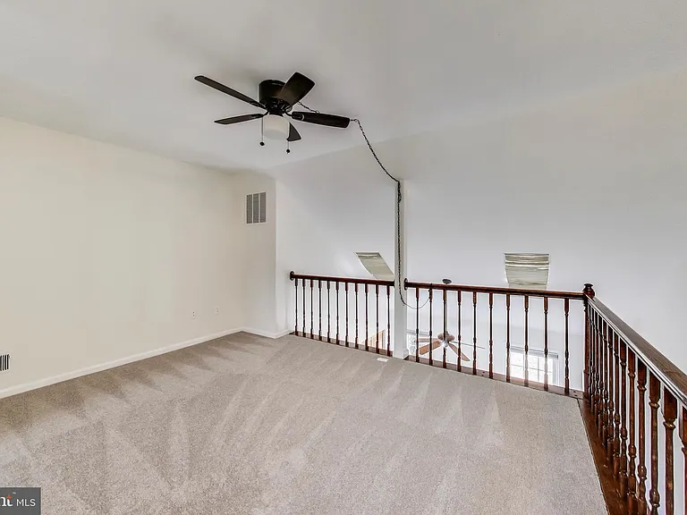 20488 Summersong Ln — Photo 17