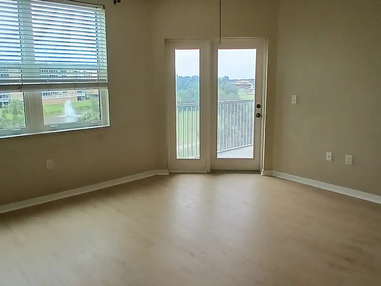 1200 Country Club Dr #3302 — Photo 7