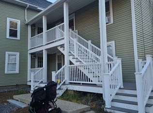 177 Main St #4, Epping, NH 03042
