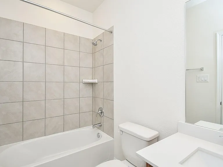 8138 Leisure Point Dr — Photo 37