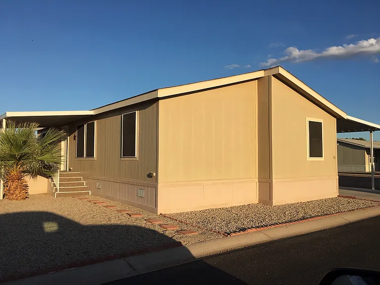 El Rancho Estates — Photo 12