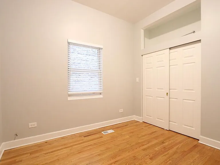 1940 S Carpenter St #1 — Photo 10
