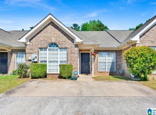 3081 Summit Ln, Fultondale, AL 35068