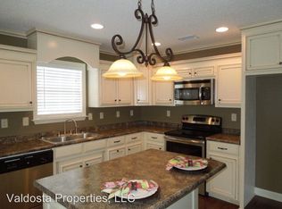 4116 Silver Gln, Hahira, GA 31632