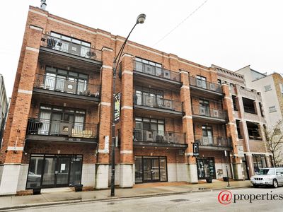 2107 W Belmont Ave Unit 4A, Chicago, IL, 60618