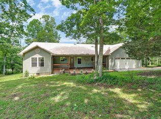 68 Boone Dock Rd, Jamestown, TN 38556