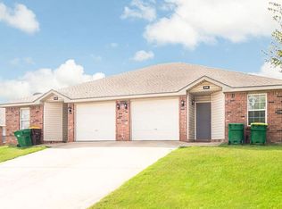 238 Graystone Cir, Centerton, AR 72719