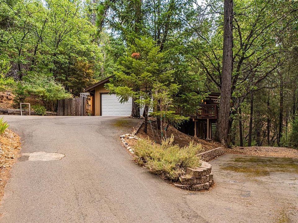 1st image of 6161 Green Oak Ct