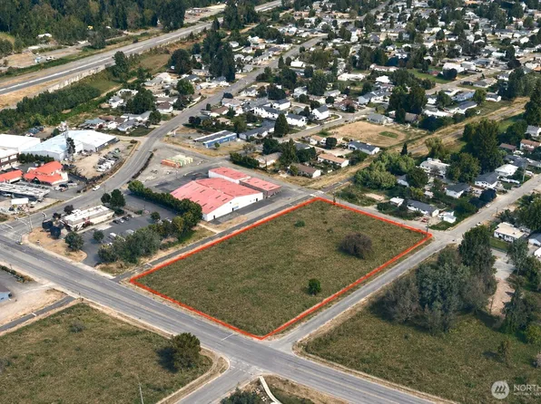 415 Tacoma Boulevard, Pacific, WA 98047