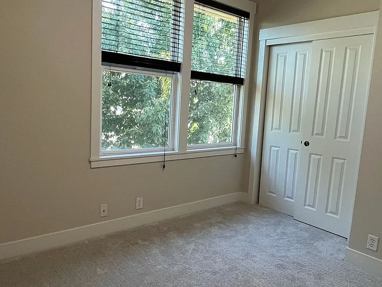 2477 Switzerland Ln — Photo 18
