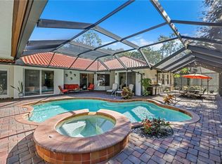 4000 Stonesthrow CT, NAPLES, FL 34109