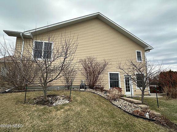 4th image of 2325 Grant Dr NW