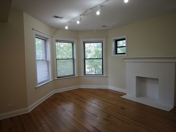 5th image of 1301 W Columbia Ave #2