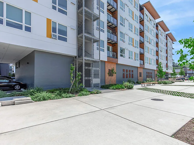 Watershed Renton — Photo 38