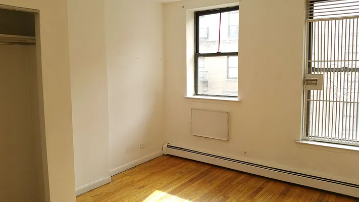 Rented by OGI Management | media 9