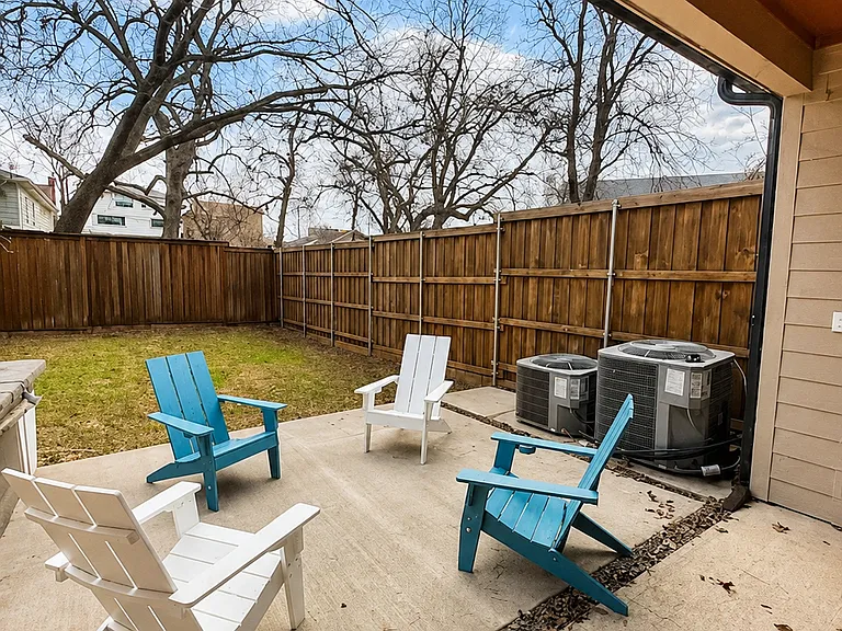 2230 Wycliff Ave #MAIN — Photo 22