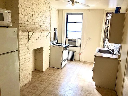 Rented by EMIAJ Management Company | media 13