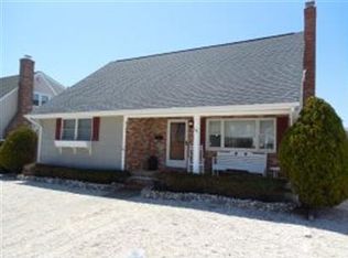 110 W Indiana Ave, Brant Beach, NJ 08008
