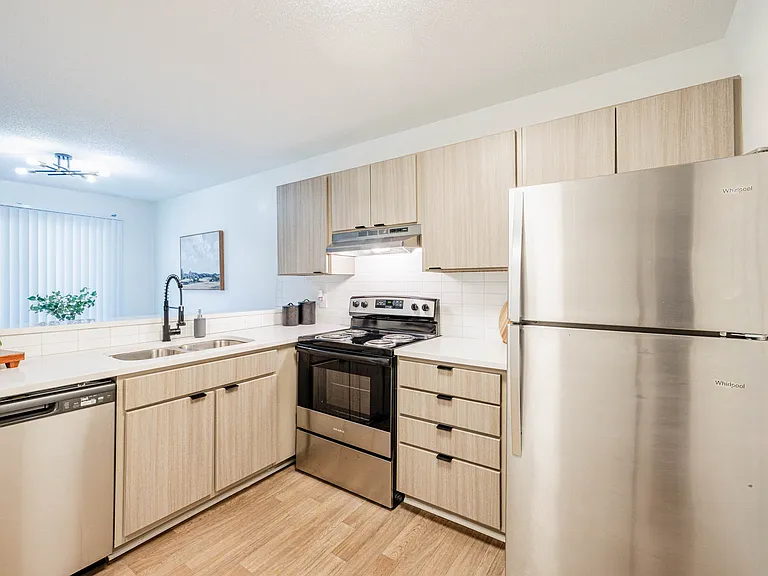 Enclave at North Point — Photo 123