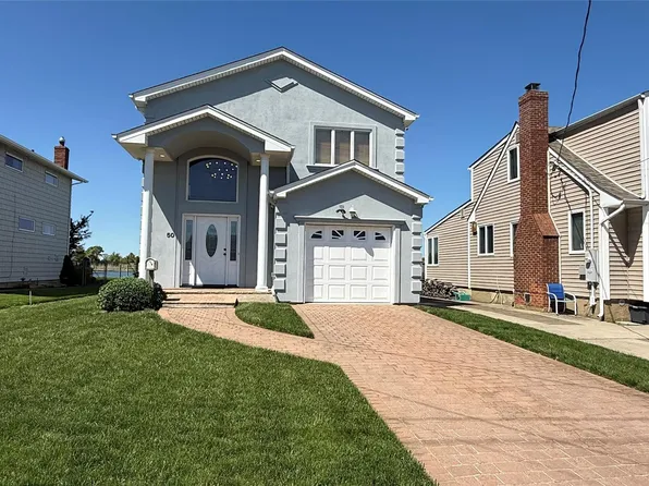 50 Island Parkway N, Island Park, NY 11558