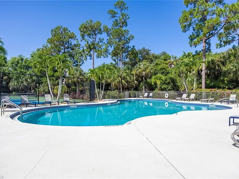789 Coldstream Ct — Photo 47