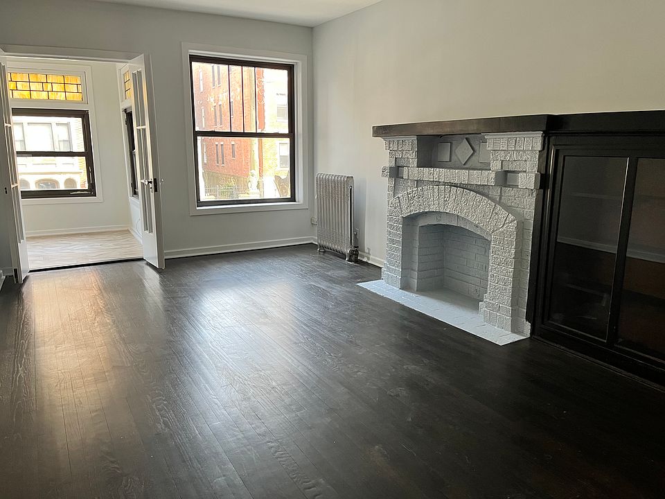 1st image of 6830 N Lakewood Ave APT 1
