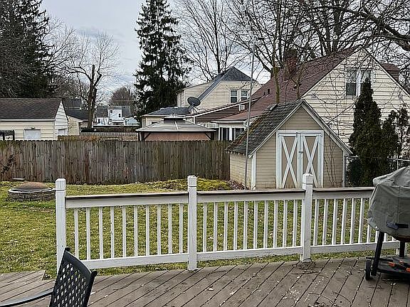 5th image of 1732 Falls Ave