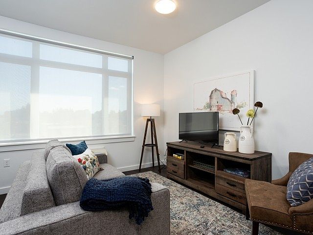 1st image of 111 NW 2nd Ave #310