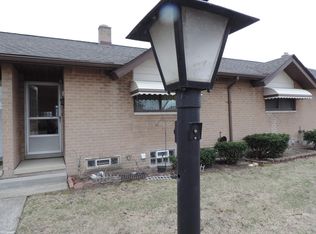 8401 Eighteen Mile Rd #J174, Sterling Heights, MI 48313
