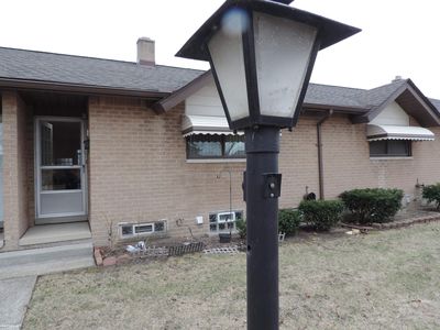 8401 Eighteen Mile Rd #J174, Sterling Heights, MI, 48313