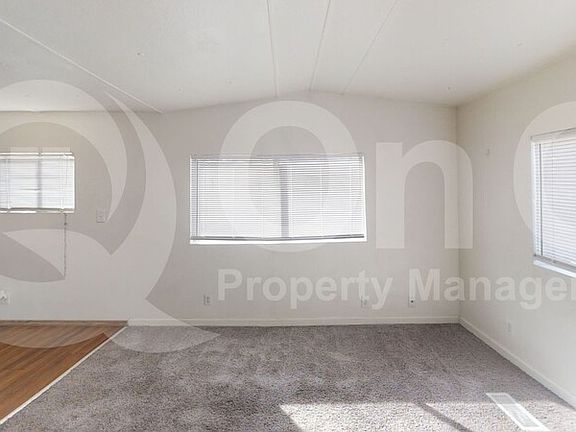 4th image of 229 N Palm St Trlr 6