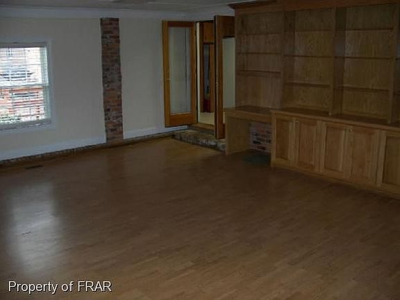 5th image of 409 Highland Ave