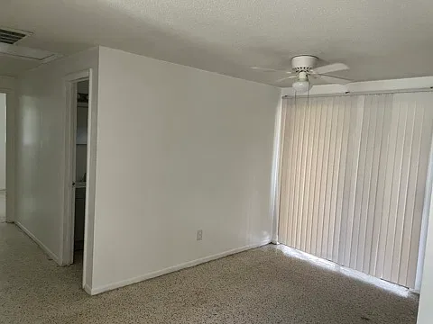 3 bed, 1.5 bath, 950 sqft, $1,500 — Photo 4