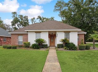 841 Magnolia Ridge Dr, Mandeville, LA 70448