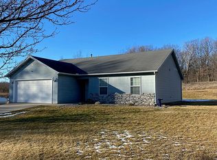 9064 N Overlook Dr, Rome City, IN 46784