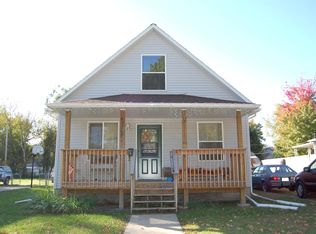 2705 E Walnut St, Des Moines, IA 50317