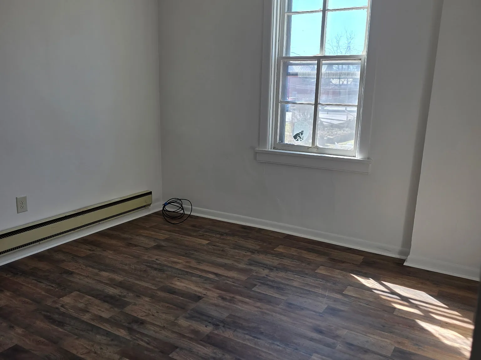 2 bed, 1000 sqft, $1,150 — Photo 2