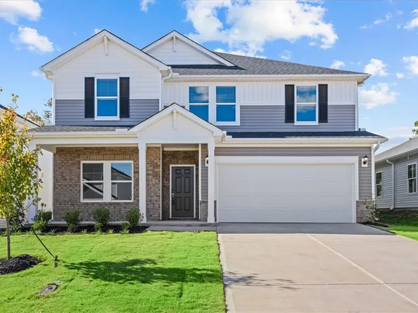 1612 Erindale Dr, Wellford, SC 29385