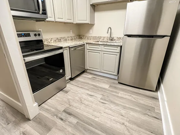 31 Main, 31 Main St APT 4F, Cortland, NY 13045