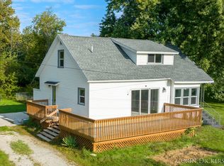225 Water St, Belding, MI 48809